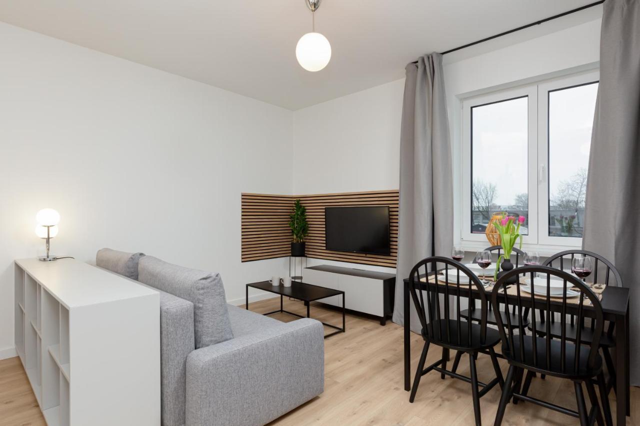 Artistic Zoliborz Apartments By Noclegi Renters Warsaw Exterior photo